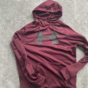 Men’s UA maroon hoodie